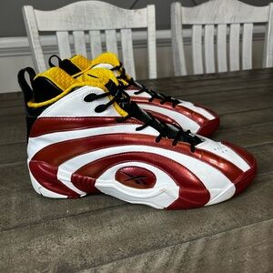 Reebok Shaqnosis 2013 Miami Heat Sz 11‎